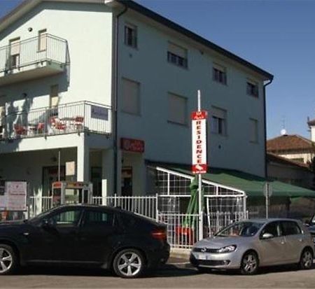 Residence Mariele Tavazzano Exterior foto